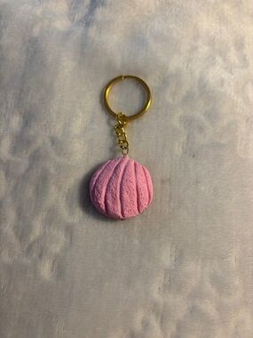 Pink Concha  Keychain with Gold Ring